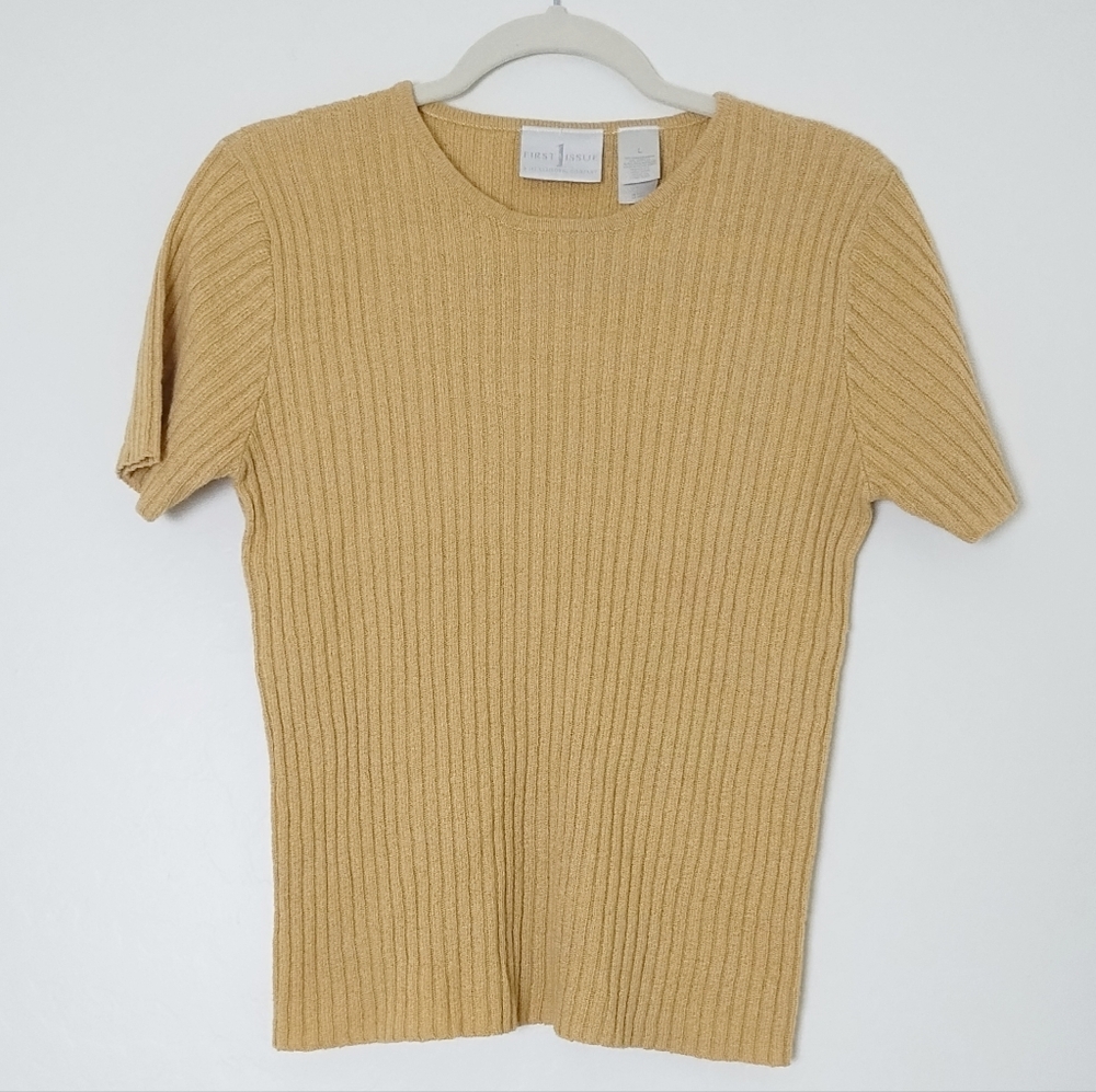 Vintage First issue by Liz Claiborne Ramie blend knit tee shirt